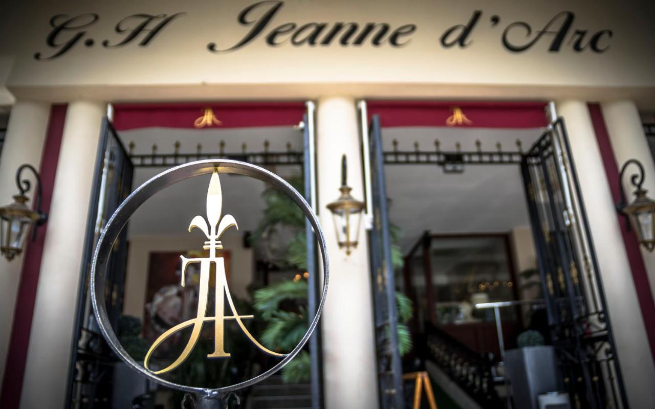 Hotel Jeanne D'Arc Lourdes Esterno foto
