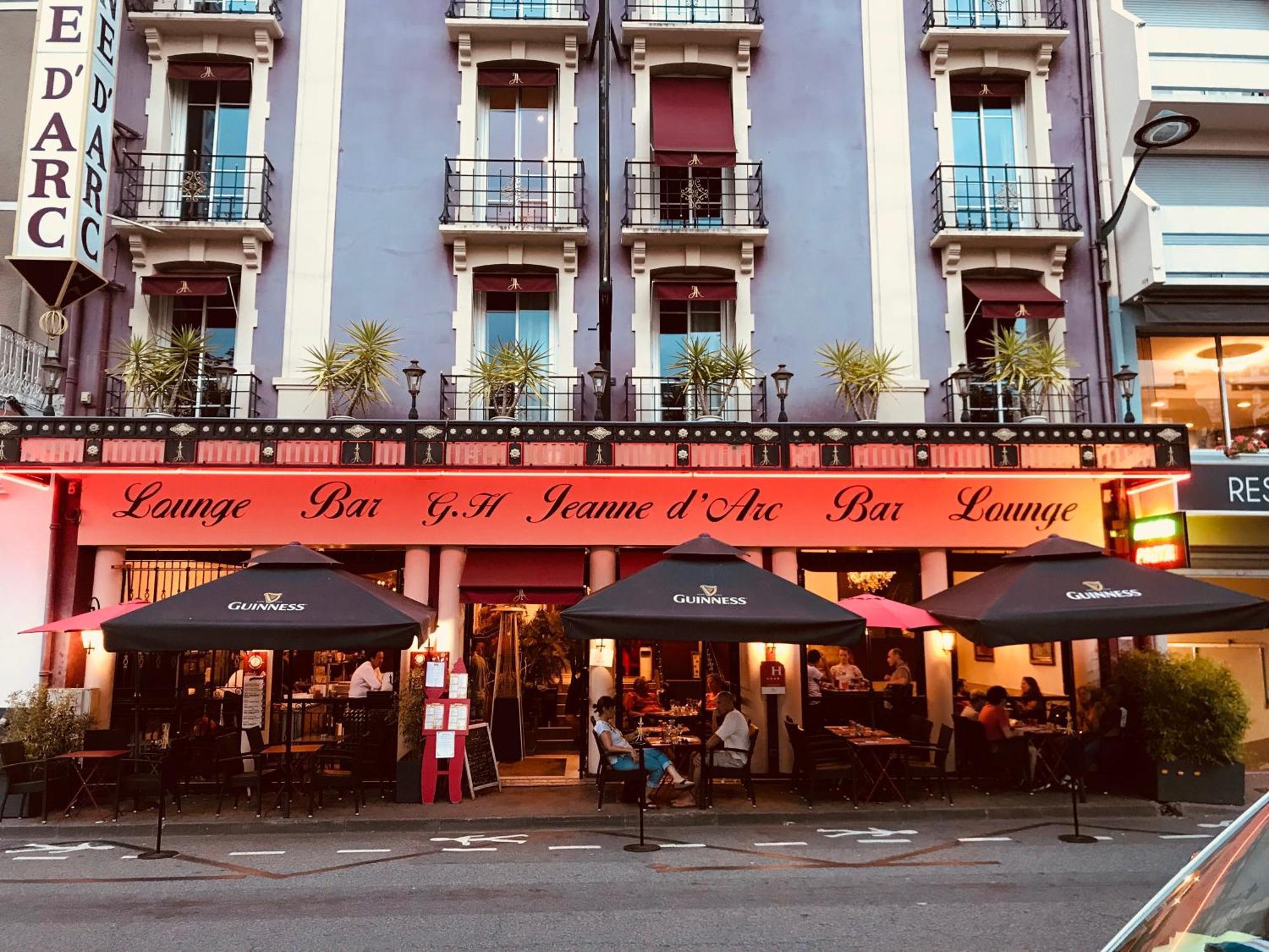 Hotel Jeanne D'Arc Lourdes Esterno foto